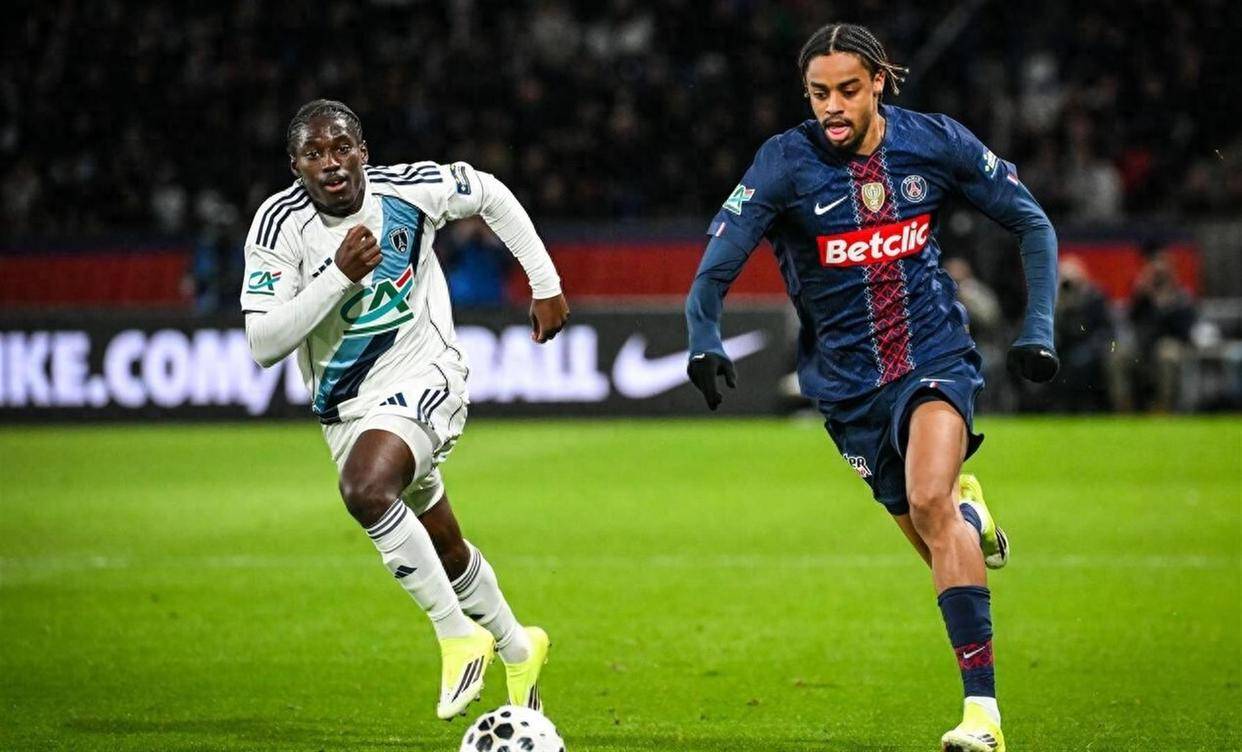 随着比分定格在0-1，巴黎圣日耳曼遭法甲第15小弟淘汰出局，赛后评分最新出炉